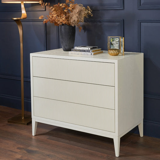 Amur RVA White Finish 3 Drawer Chest